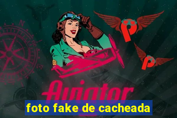 foto fake de cacheada